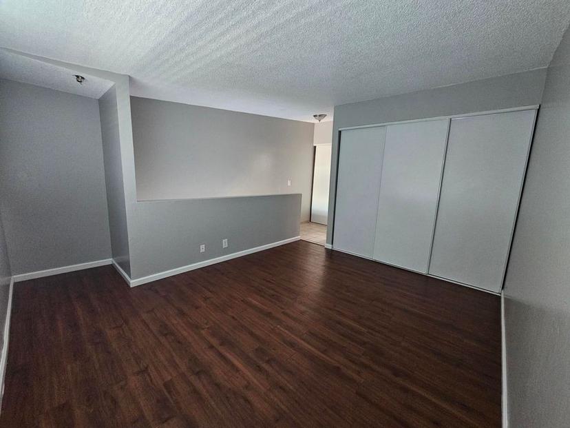 property for rent #8